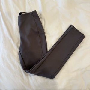 wilfred/aritzia grey/gray skinny stretchy slack style pants